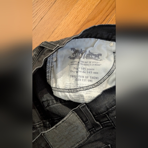 Levi's Black Straight Jeans Classic Fit - Picture 3 of 7